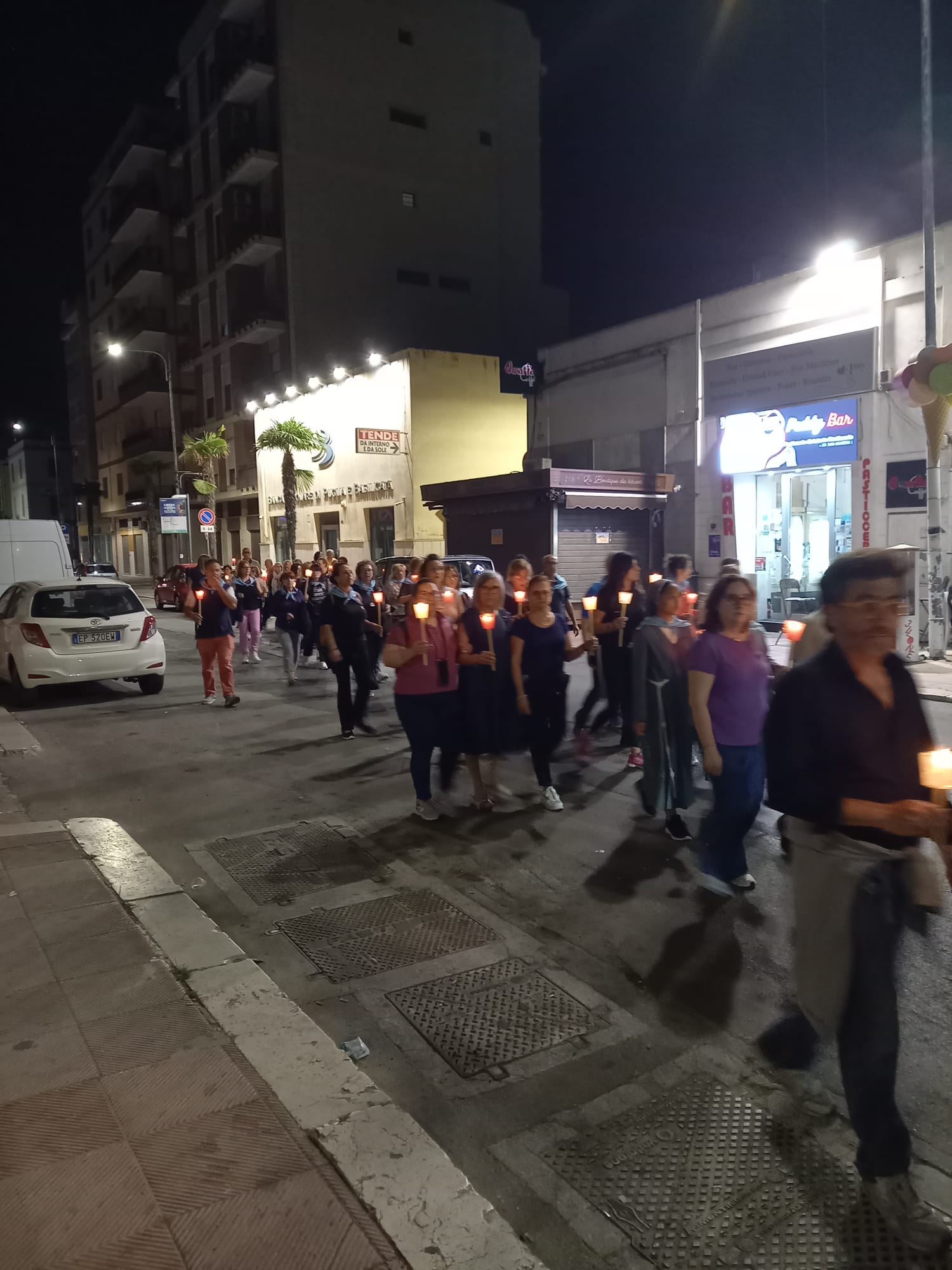 cammino in processione notte 8 giugno 2024_ (5)